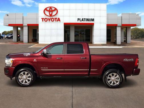 2019 RAM 2500 Limited Crew Cab 4x4 6'4' Box