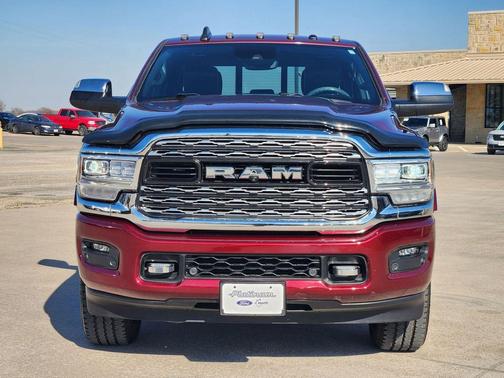 2019 RAM 2500 Limited Crew Cab 4x4 6'4' Box