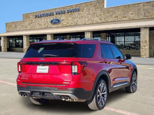 2025 Ford Explorer Platinum