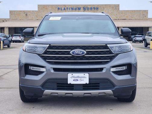 CARBONIZED GRAY METALLIC 2022 Ford Explorer XLT