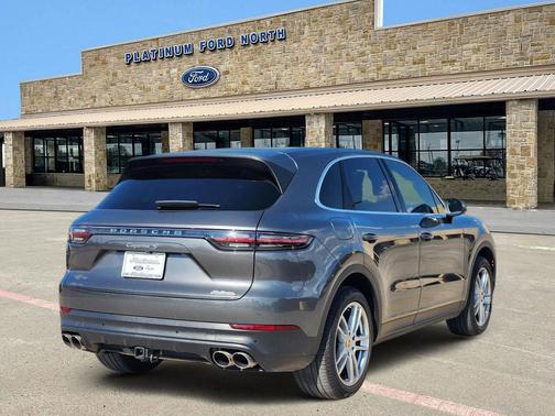2019 Porsche Cayenne S