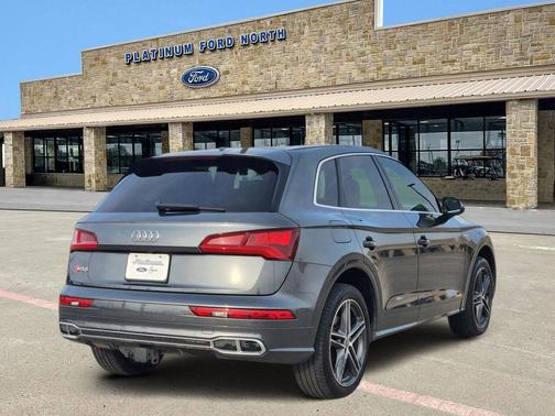 2018 Audi SQ5 3.0T Premium Plus