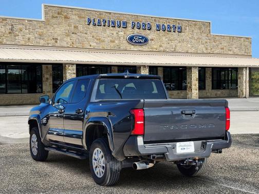 2025 Toyota Tacoma SR