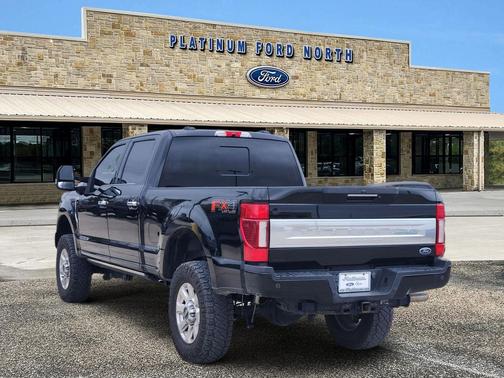 2022 Ford F-250 Platinum