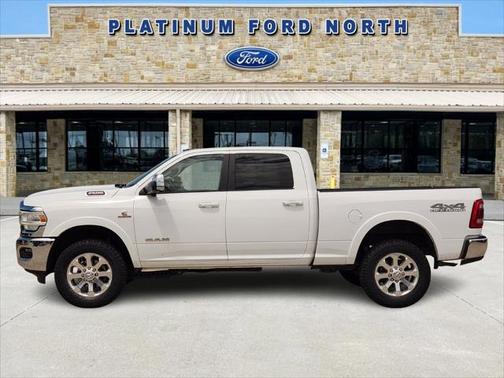 2021 RAM 2500 Laramie Crew Cab 4x4 6'4' Box