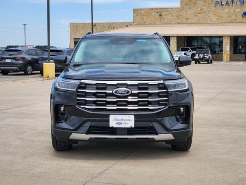 AGATE BLACK METALLIC 2026 Ford Explorer Active