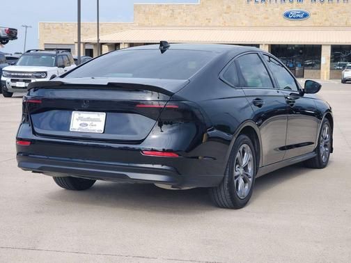 Crystal Black Pearl 2024 Honda Accord EX