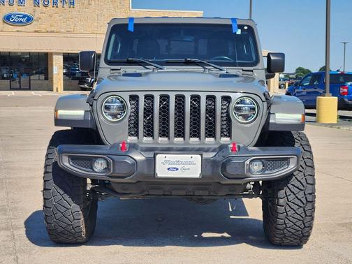 Sting-Gray Clearcoat 2020 Jeep Gladiator Rubicon