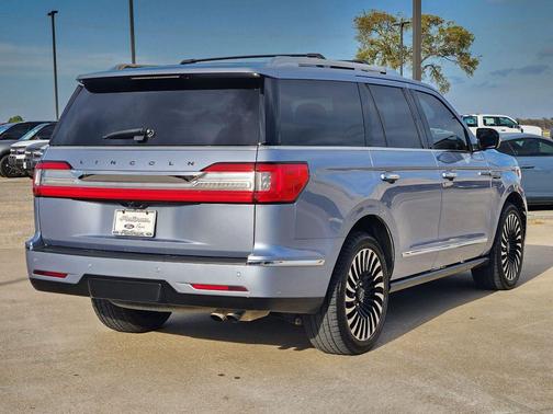 2019 Lincoln Navigator Black Label