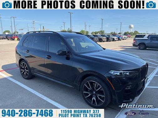 Black Sapphire Metallic 2022 BMW X7 xDrive40i