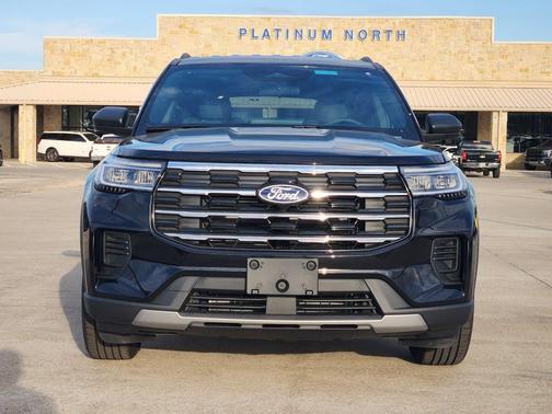 Agate Black Metallic 2027 Ford Explorer Active