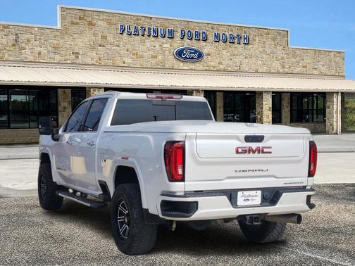 2020 GMC Sierra 2500 Denali
