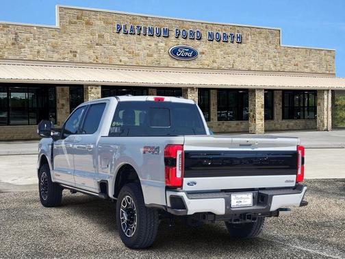2026 Ford F-250 Platinum