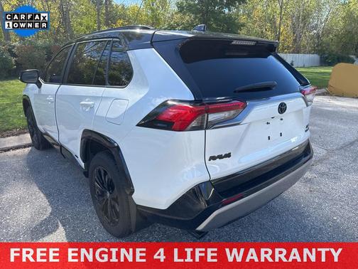 2024 Toyota RAV4 Hybrid SE