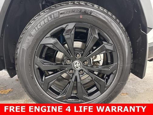 2024 Toyota RAV4 Hybrid SE