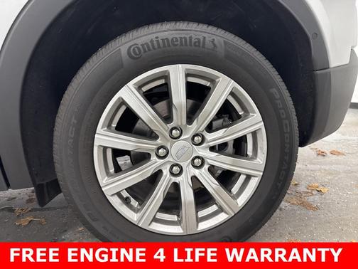 2022 Cadillac XT4 Premium Luxury