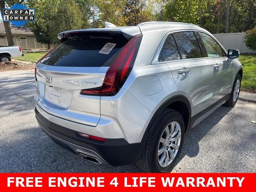 2022 Cadillac XT4 Premium Luxury