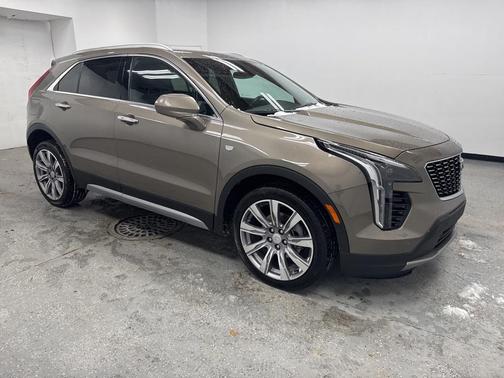 2020 Cadillac XT4 Premium Luxury
