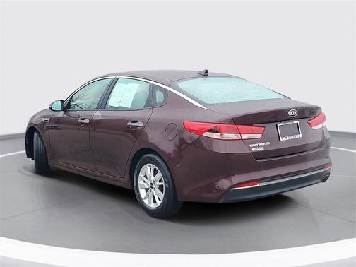 2017 Kia Optima LX