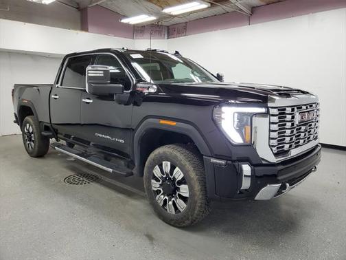 2025 GMC Sierra 2500 Denali