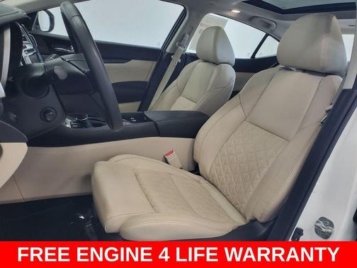 Pearl White Tricoat 2021 Nissan Maxima 3.5 Platinum