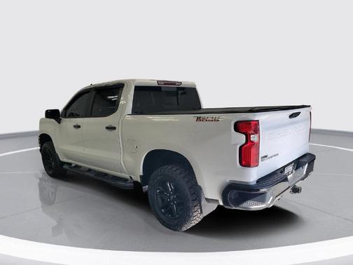Summit White 2021 Chevrolet Silverado 1500 LT Trail Boss