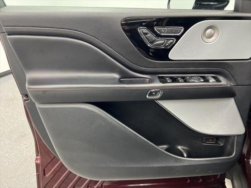 2022 Lincoln Aviator Reserve AWD