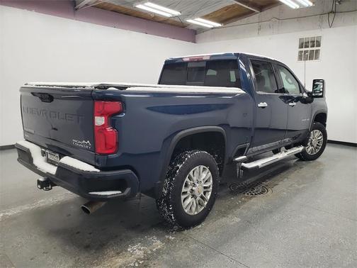 2022 Chevrolet Silverado 2500 High Country