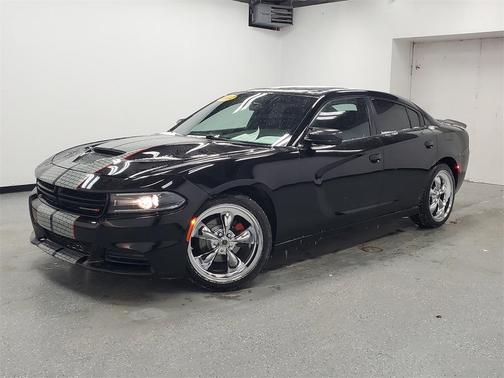 2020 Dodge Charger SXT