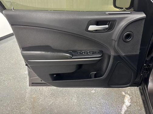 2015 Dodge Charger SE