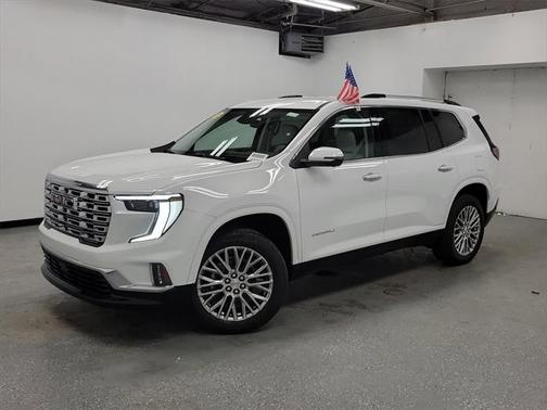 2025 GMC Acadia Denali