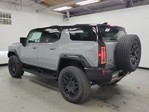 2025 GMC HUMMER EV SUV 2X