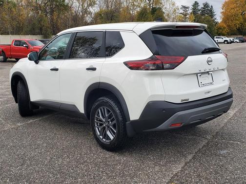 2022 Nissan Rogue S