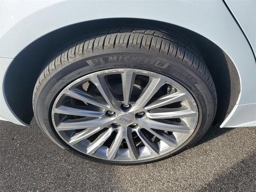 2022 Cadillac CT5 Premium Luxury