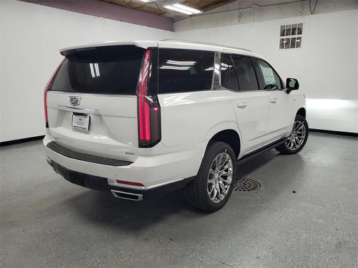 2025 Cadillac Escalade Premium Luxury