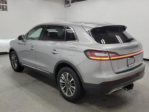 2022 Lincoln Nautilus Standard