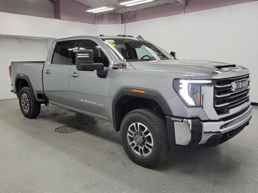 2025 GMC Sierra 2500 SLE