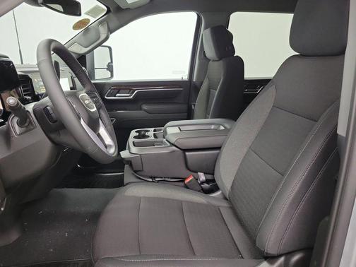 Sterling Metallic 2025 GMC Sierra 2500 SLE