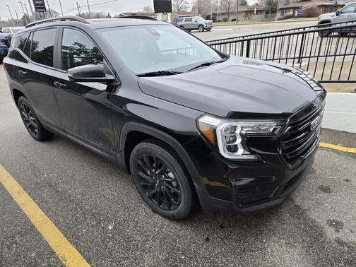 2023 GMC Terrain SLE