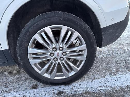 2017 Cadillac XT5 Platinum