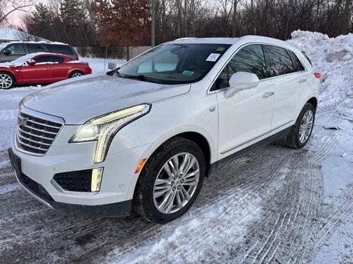 2017 Cadillac XT5 Platinum