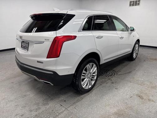 2017 Cadillac XT5 Platinum