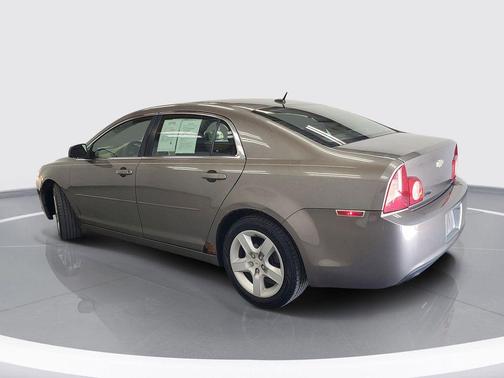 Mocha Steel Metallic 2010 Chevrolet Malibu LS