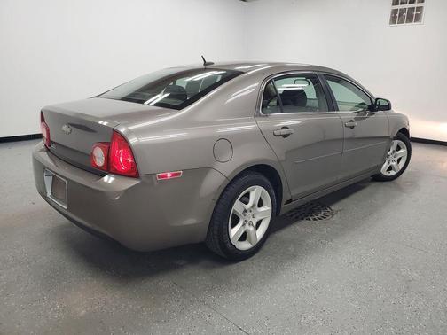 Mocha Steel Metallic 2010 Chevrolet Malibu LS