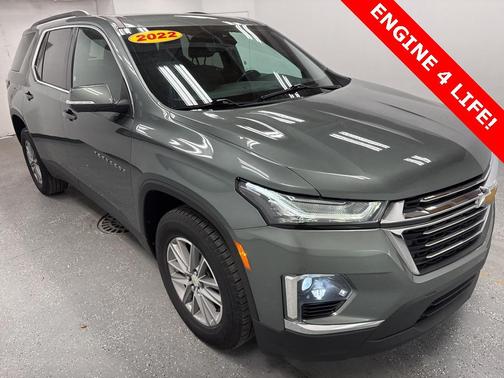 2022 Chevrolet Traverse LT Cloth