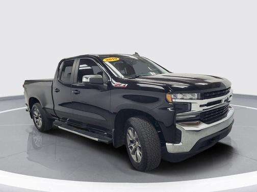 Black 2019 Chevrolet Silverado 1500 LT