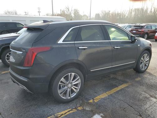 2024 Cadillac XT5 Premium Luxury