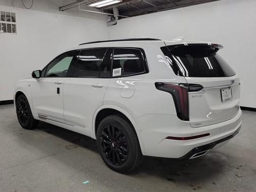 2025 Cadillac XT6 Sport AWD