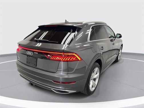 2023 Audi Q8 55 Prestige