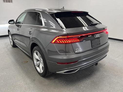 2023 Audi Q8 55 Prestige